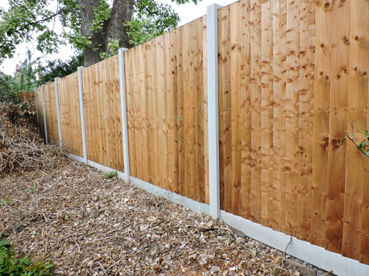 garden-fence-nottingham-building-works-castleton-installations