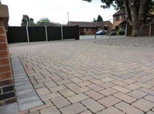 paving-nottingham-building-works-castleton-installations