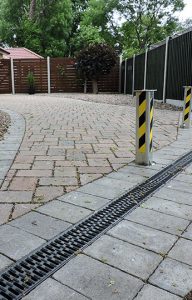 telescopic-barrier-nottingham-building-works-castleton-installations